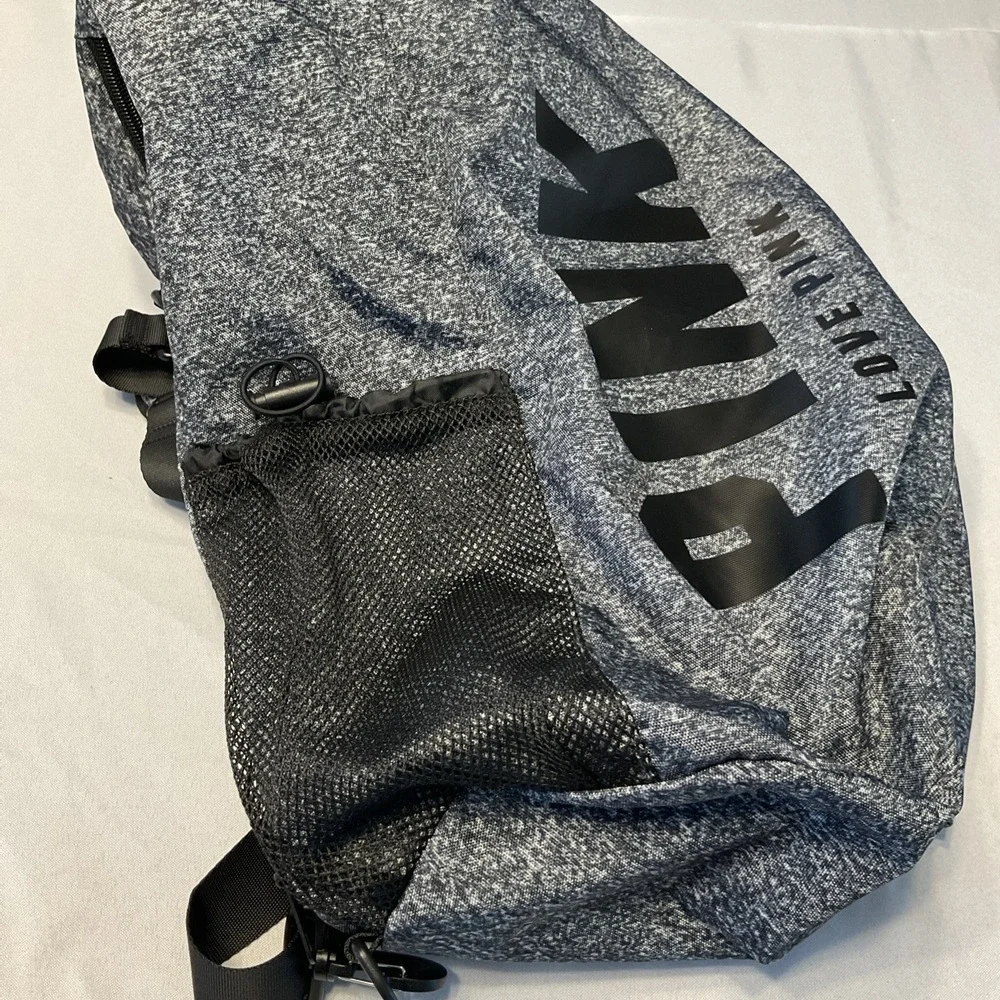 Victoria's Secret Pink Campus Convertible Duffle Bag to Backpack gray‎ 19x10
